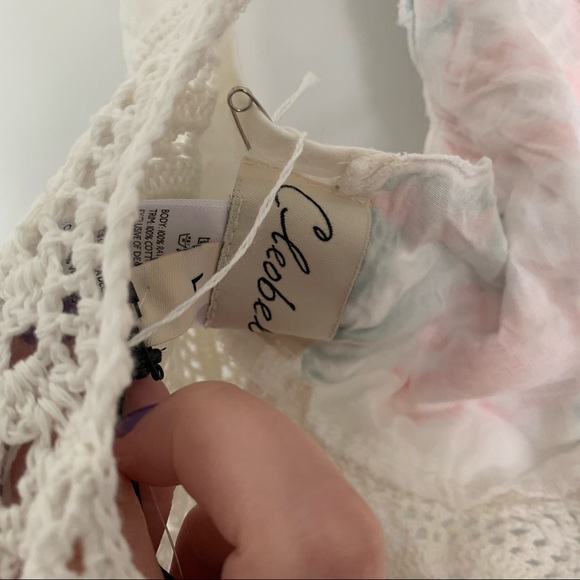 Cleobella Santiago Embroidered Crochet Top Large NWT - Picture 5 of 6